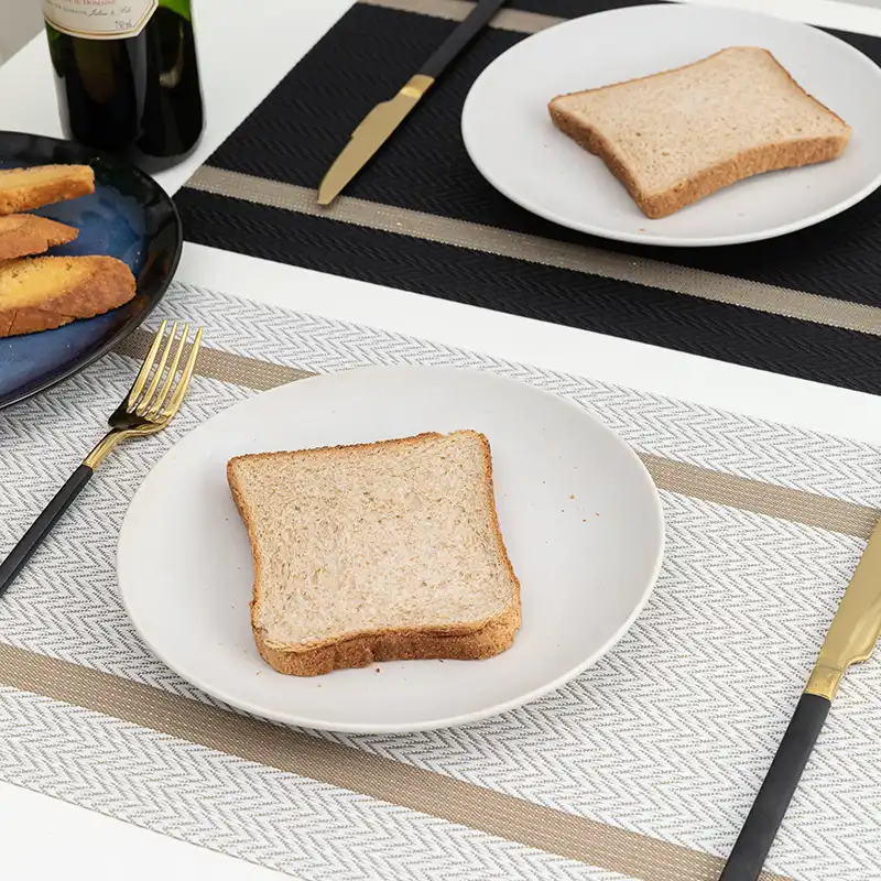 Wholesale Gold Thread PVC Table Mats for Restaurants3